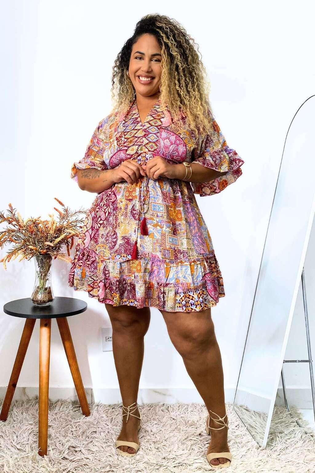 Vestido Boho Curto Vista da Serra Seda Indiana Coleção Premium 7755