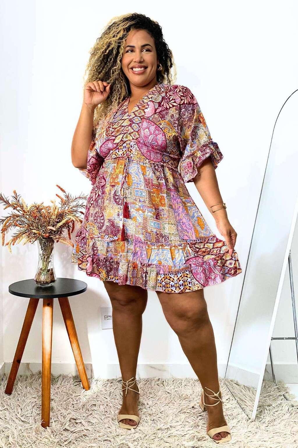 Vestido Boho Curto Vista da Serra Seda Indiana Coleção Premium 7755