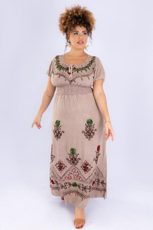 Vestido Ciganinha Luz do Deserto Bordado Viscose Coleção Premium 8843
