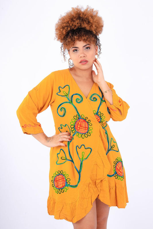 Vestido Transpassado Kimono Ajustável Bordado Coleção Premium 2018.