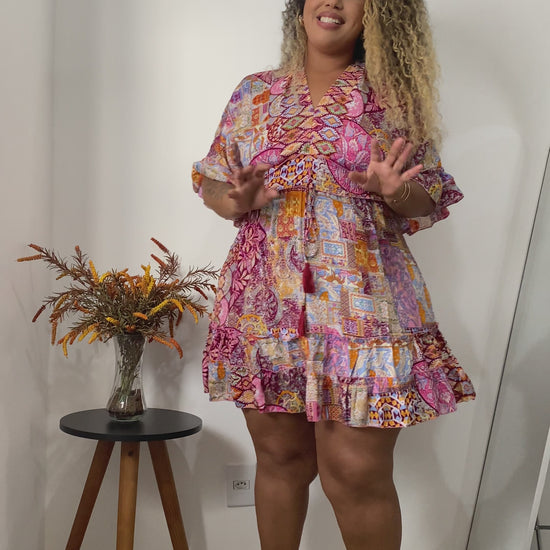 Vestido Boho Curto Vista da Serra Seda Indiana Coleção Premium 7755.