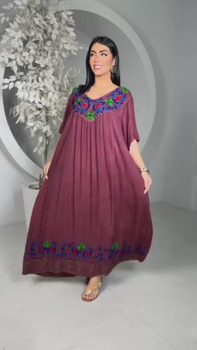 Vestido Longo Conforto Plus Size Bordado